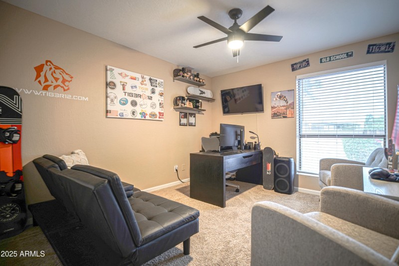 702 E Coral Gables Dr X-1