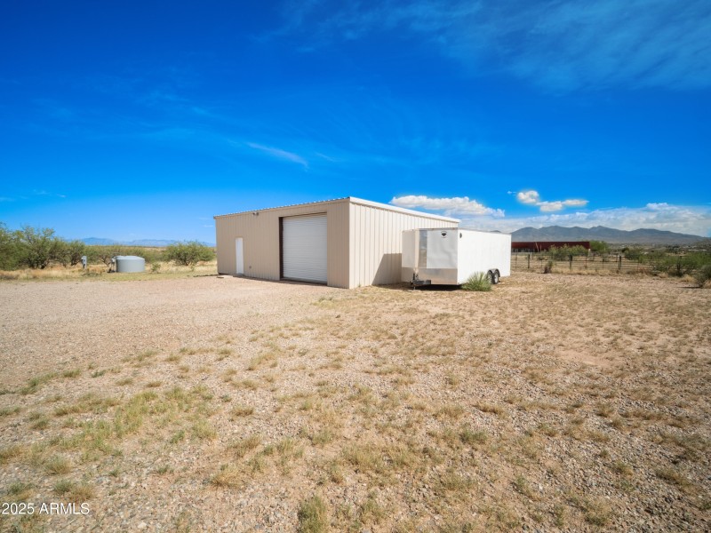 Stand Alone 30x40 Workshop