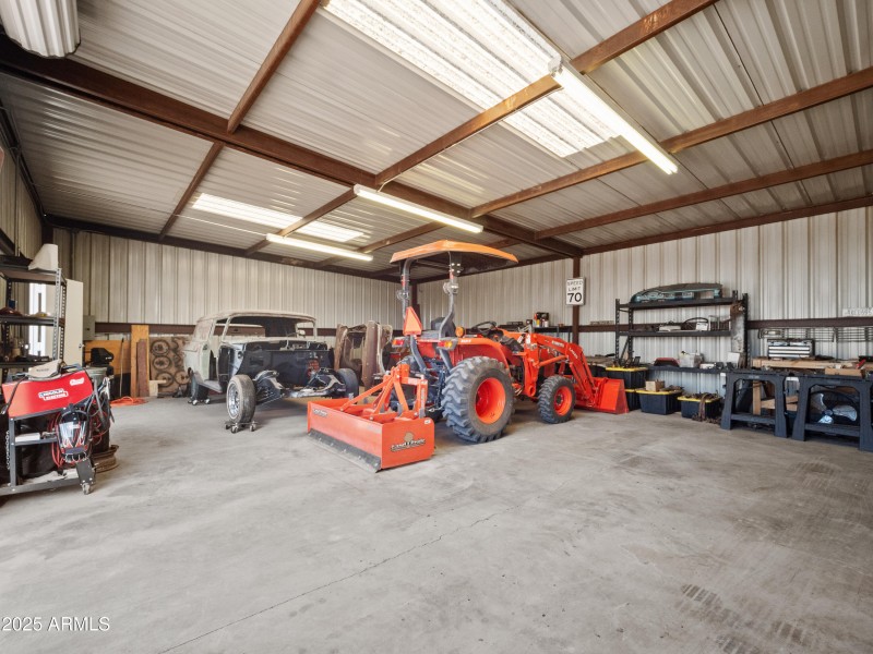 30x40 Workshop w/ Subpanel & "Skylights"