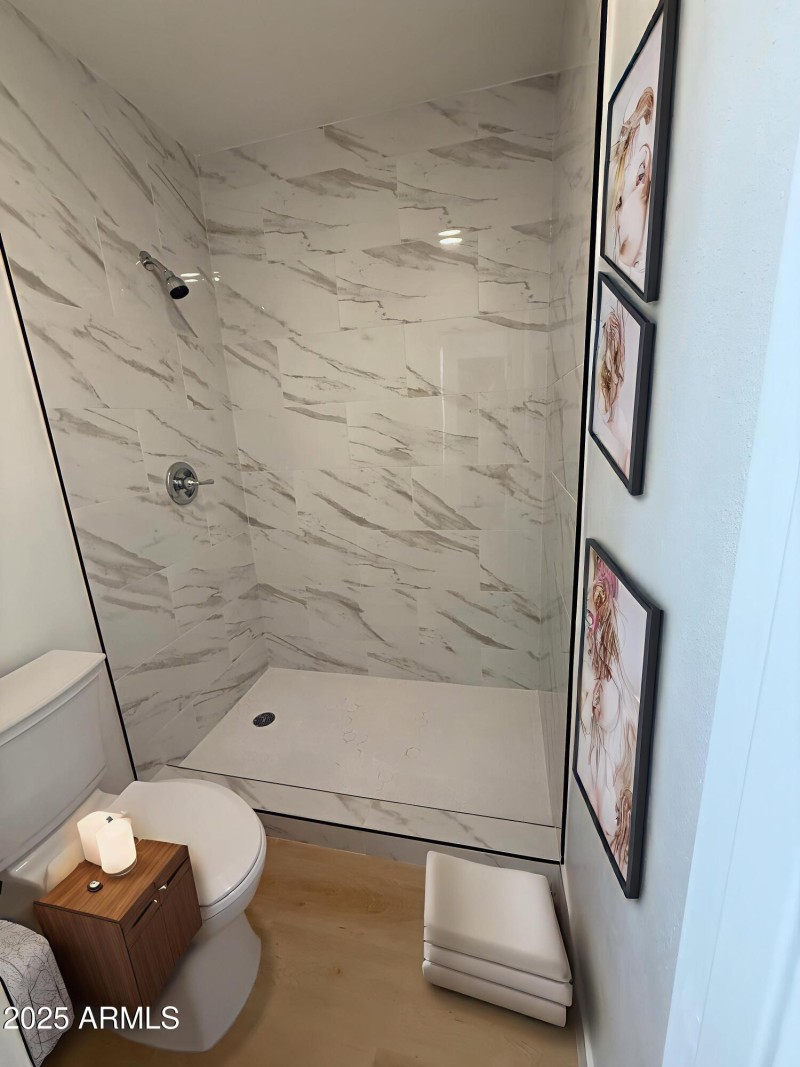 IMG_0200 - Bathroom - Standard - 0