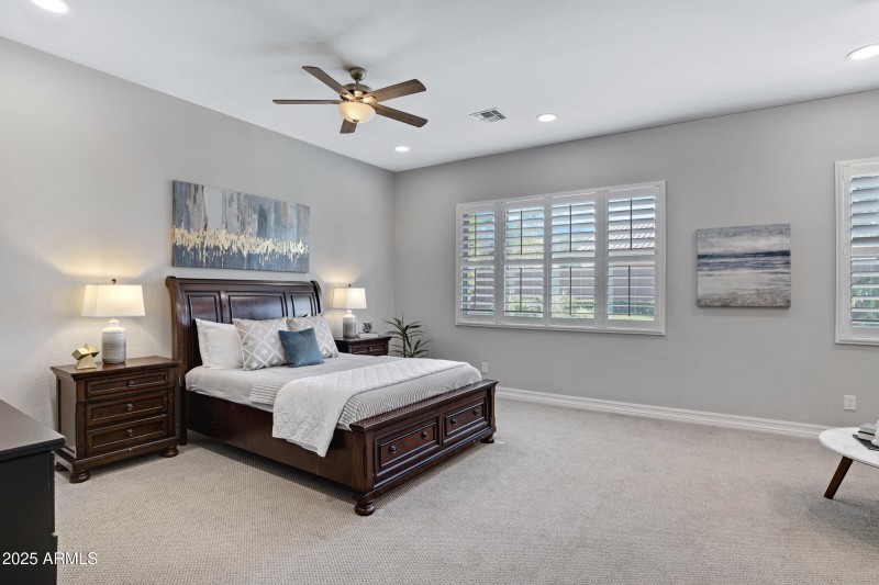 2027 E La Costa Ct-51