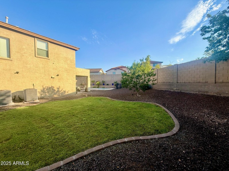 Cutliffe side yard 2