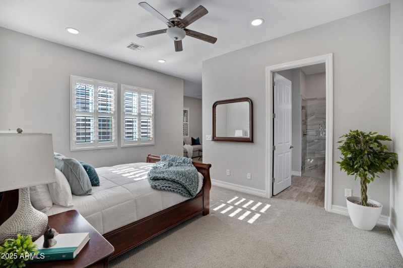 2027 E La Costa Ct-41