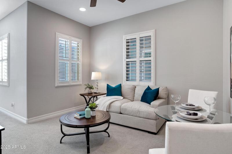 2027 E La Costa Ct-46