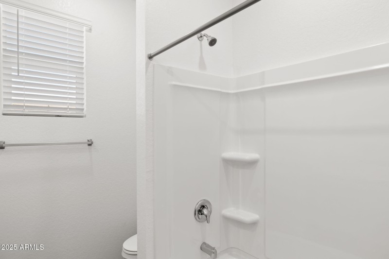 16-web-or-mls-17713-w-eva-st-lot-3-zanje