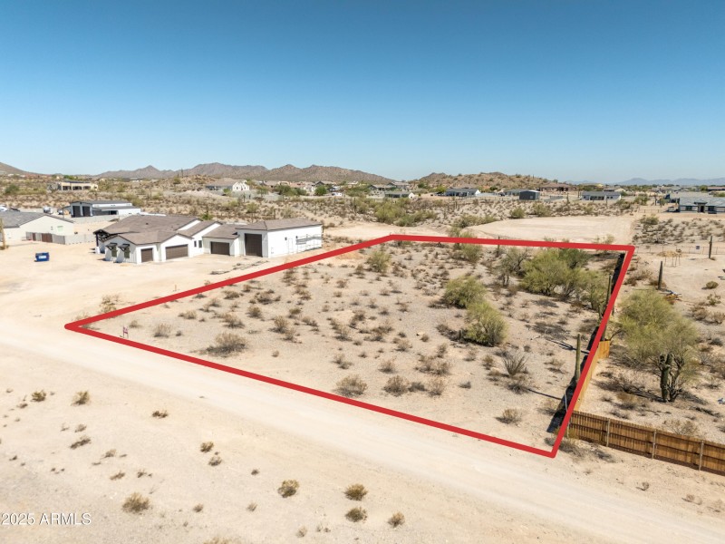 with-outlines_0015_16