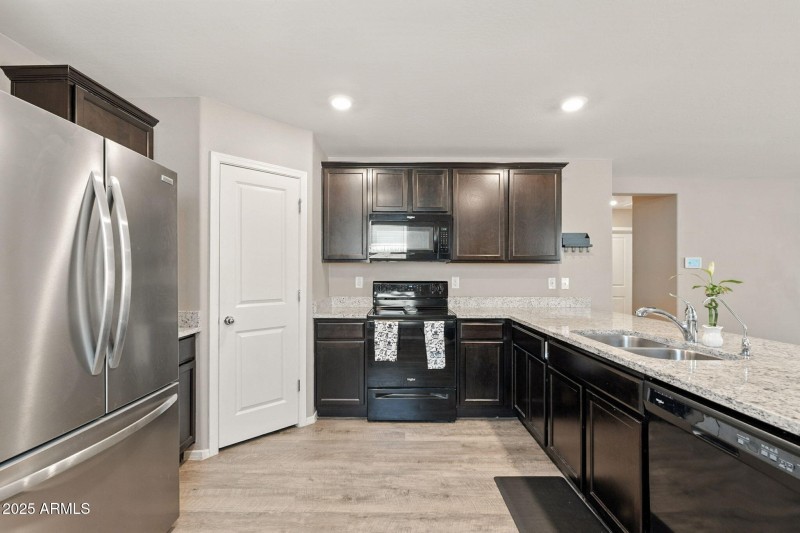 10-web-or-mls-Aster-10