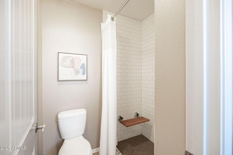 primary ensuite