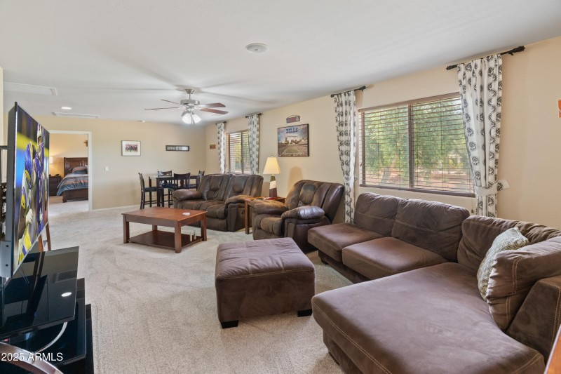 26011 W Tonopah Dr-42