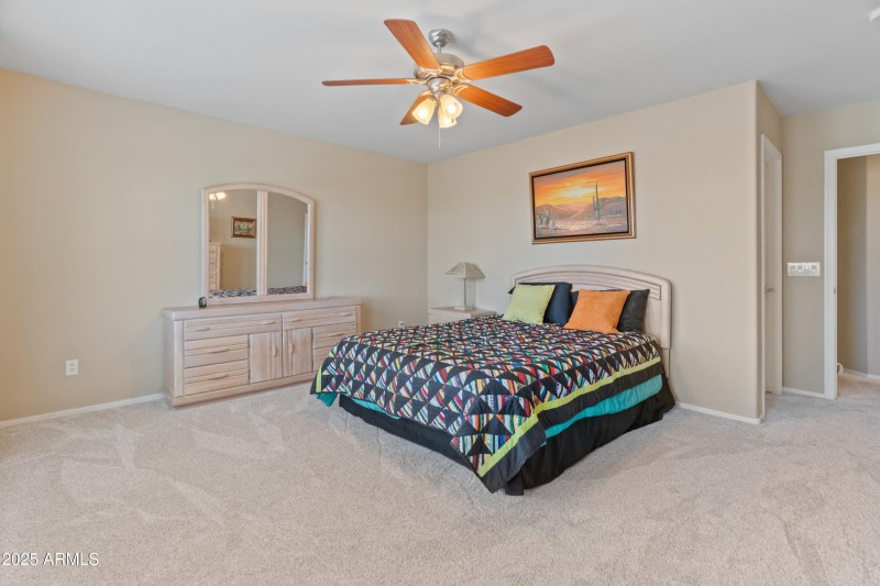 26011 W Tonopah Dr-26