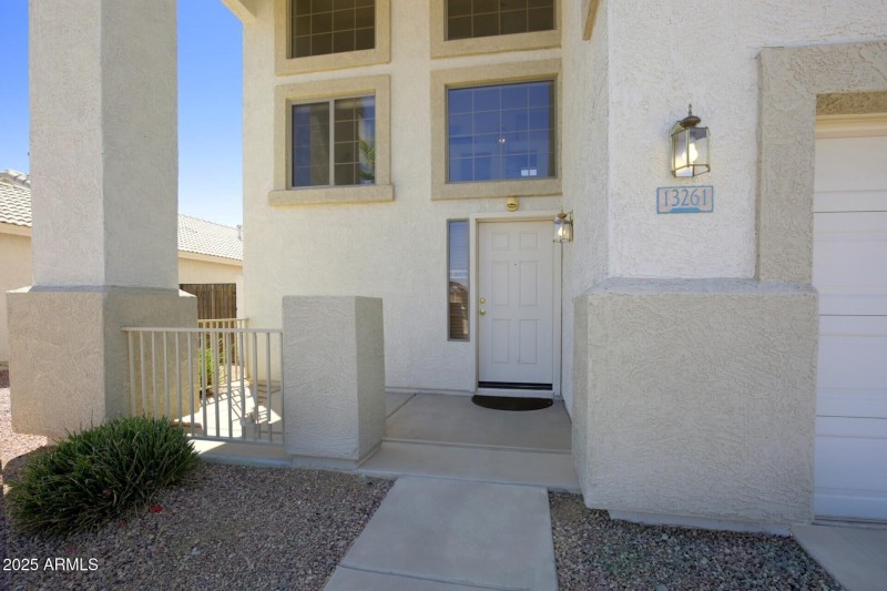 thumbnail_Lisbon Drive (11)