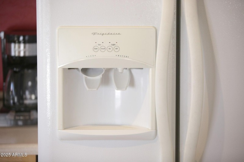 thumbnail_Lisbon Drive (27)