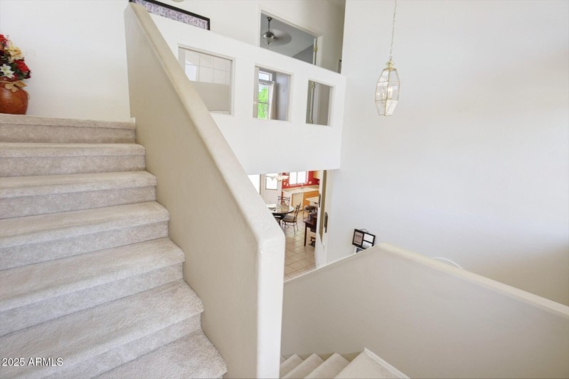 thumbnail_Lisbon Drive (30)