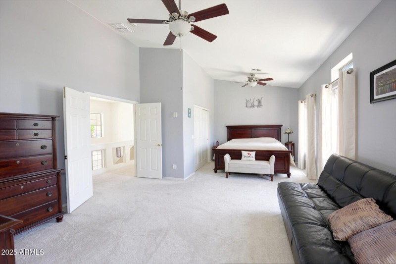 thumbnail_Lisbon Drive (33)