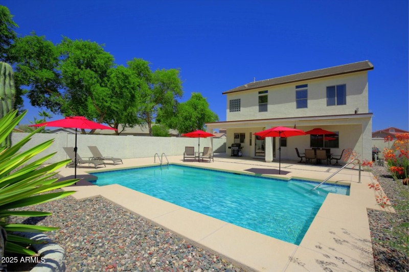 thumbnail_Lisbon Drive (45)