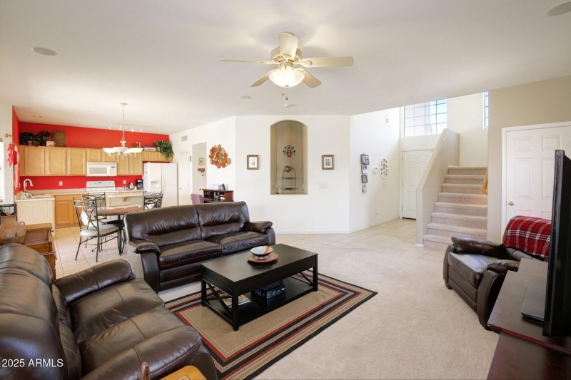 thumbnail_Lisbon Drive (20)