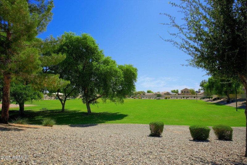 thumbnail_Lisbon Drive (60)