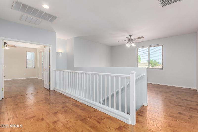 68970a_05 - Kingbird Place