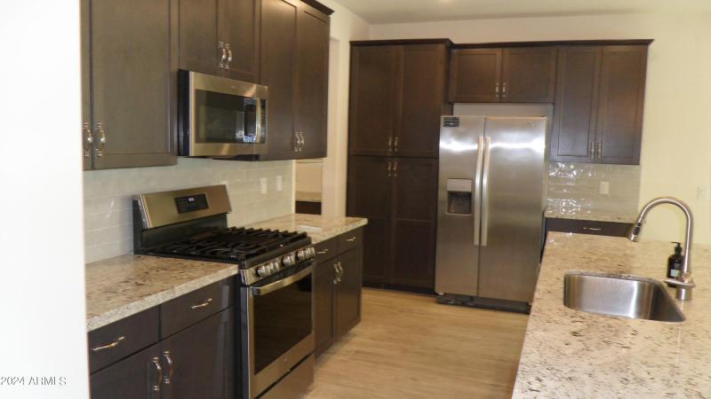 STAINLESS STEEL APPLIANCES