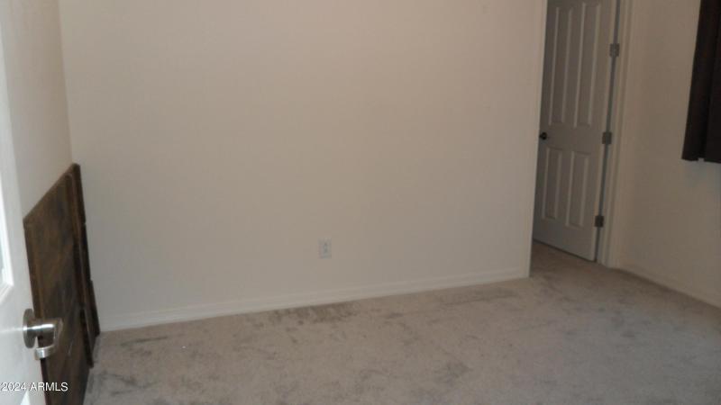 BEDROOM 3 W/ WALK IN CLOSET
