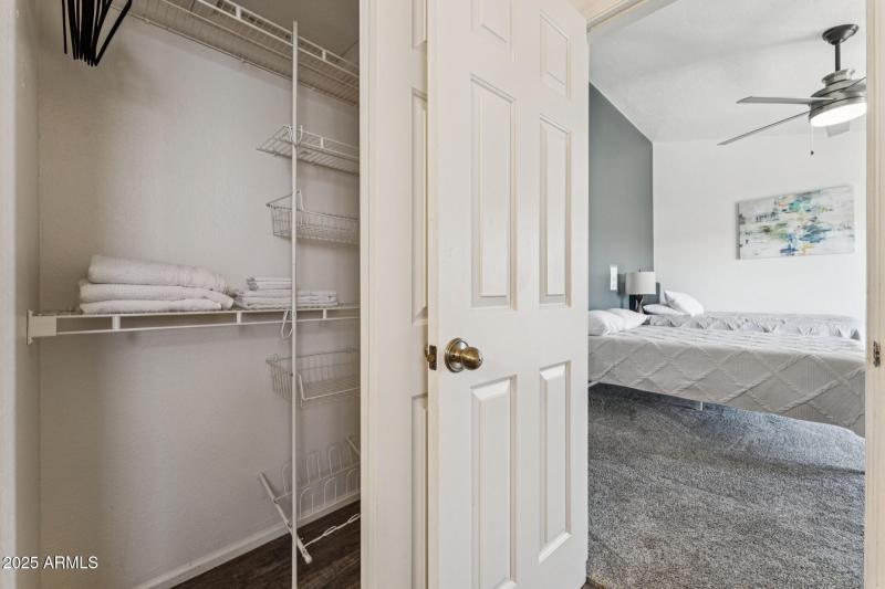 021-primary-bathroom