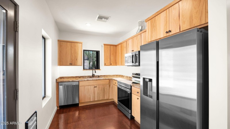 25-web-or-mls-P1142522