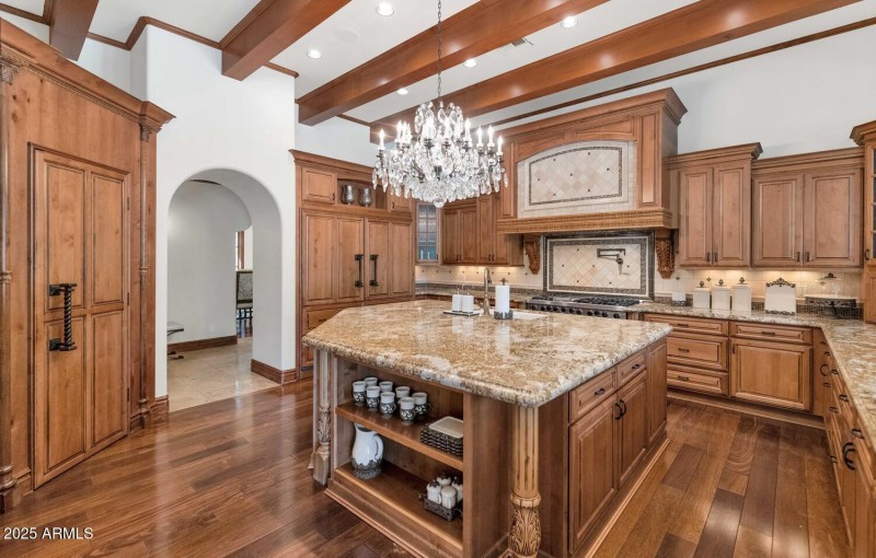 6730 E Sunnyvale Rd-large-017-031-6730 E