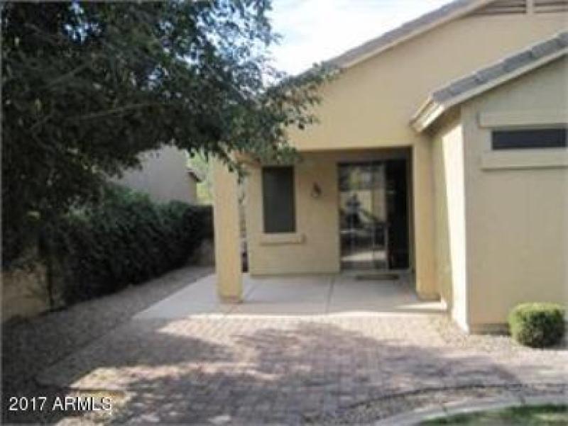 c63940c536c04d2489411a42e4422a2e_300x400