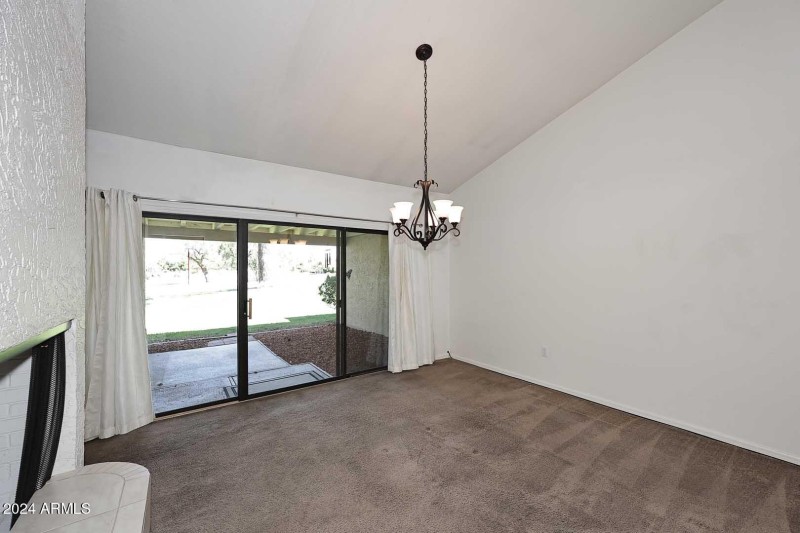 Dining Room2