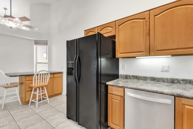 Kitchen (2)