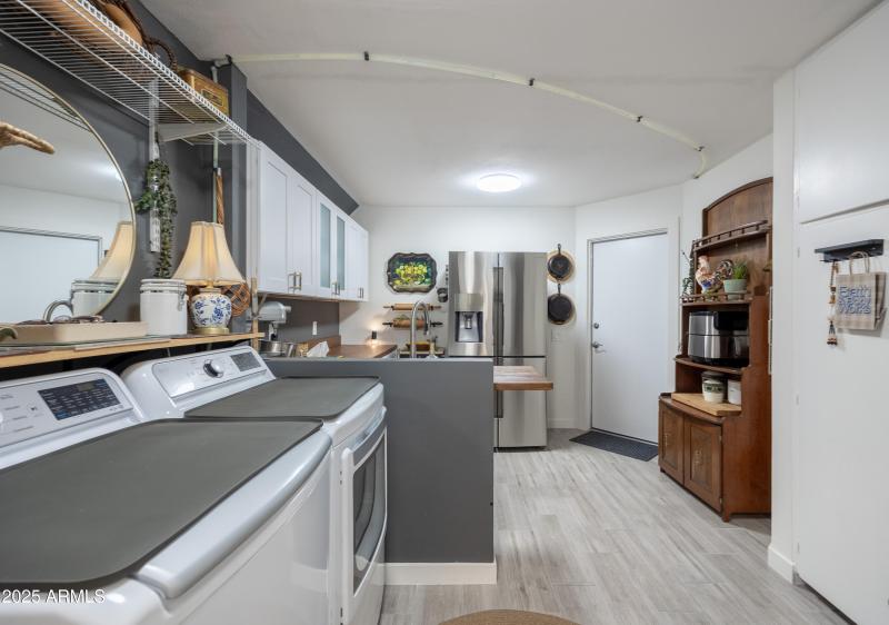 UTILITY RM W/ WASHER/DRYER