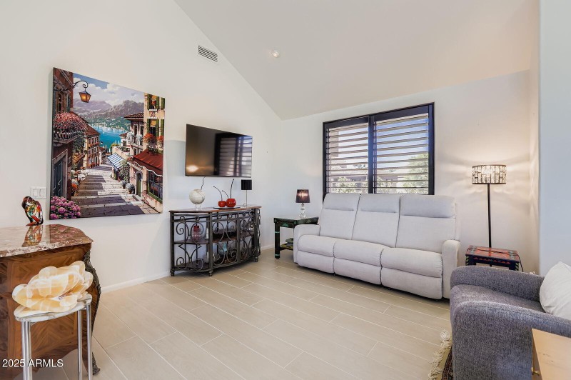 7400 e Gainey club dr 222 - Web Quality