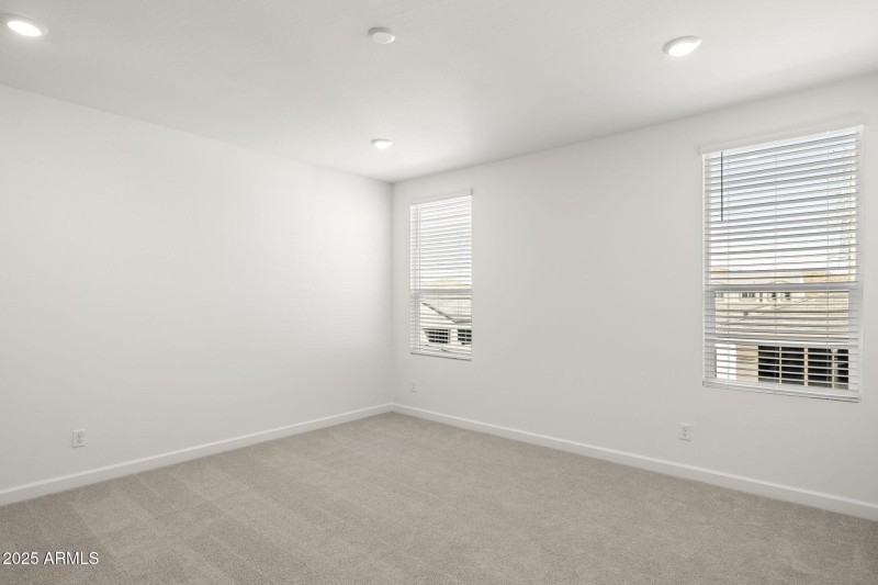 31-web-or-mls-1746-e-questa-dr