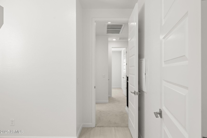 42-web-or-mls-1746-e-questa-dr