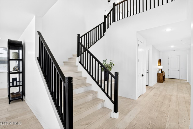 104_105_313_a4m_luxtwins