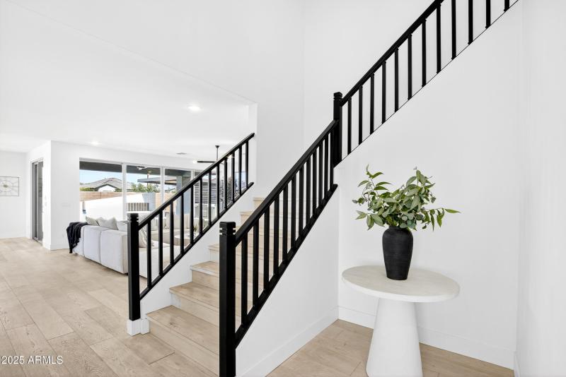 102_103_309_a4m_luxtwins