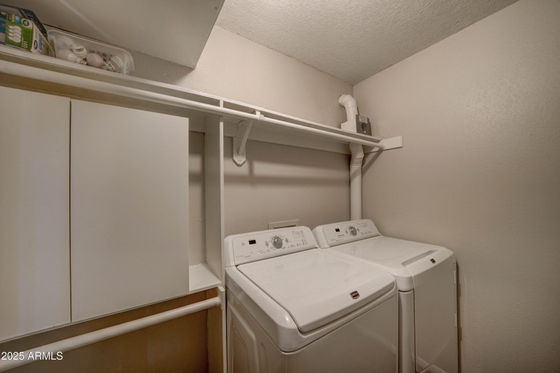 3030 E Clarendon Ave, 16-16