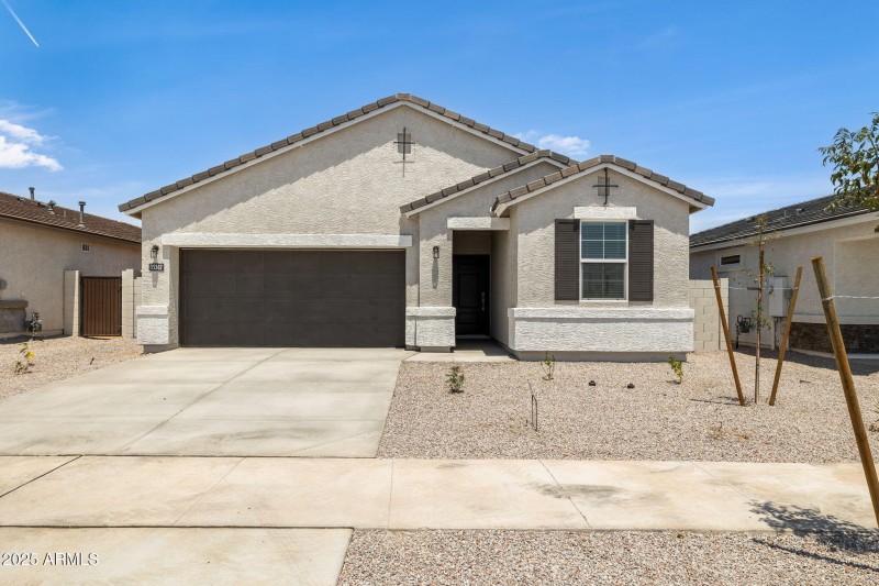 1-web-or-mls-15362-w-smoketree-dr-10-mas