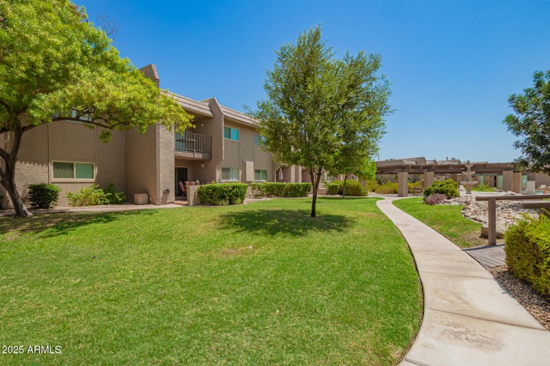 such a peaceful place to live