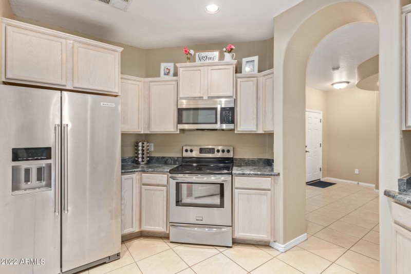 0011-11 - Signal Butte