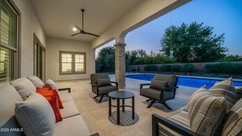 2086 E Trigger Way Exterior Photos-12