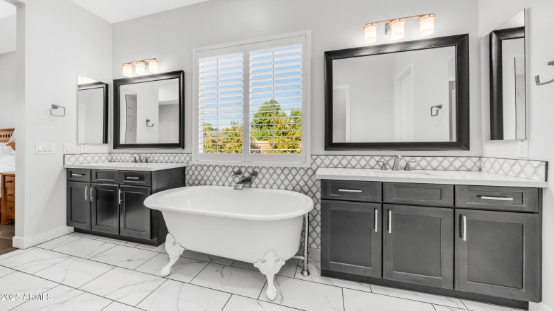 Master bath