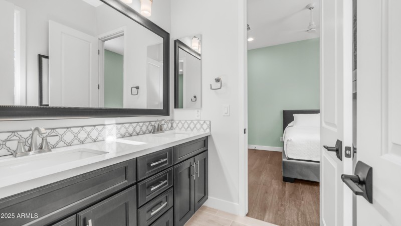 Secondary bath