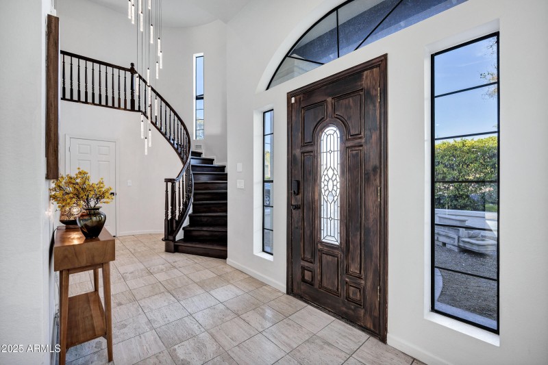 8024 N 7th Ave-7