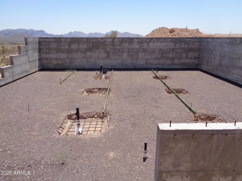 RV Garage beginning (2)