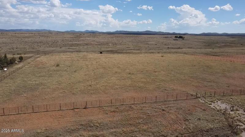 2025-08-04-14-43-32-335