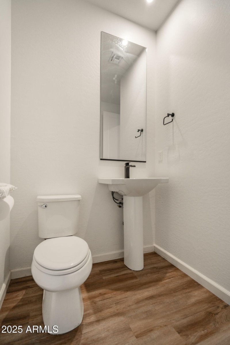 35-web-or-mls-5656-e-killen-loop