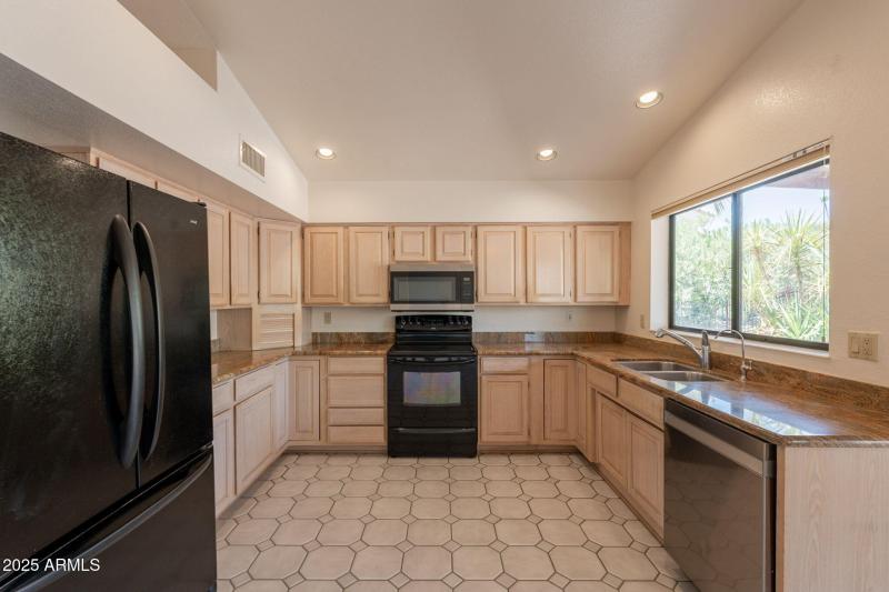19-web-or-mls-Parlin-19