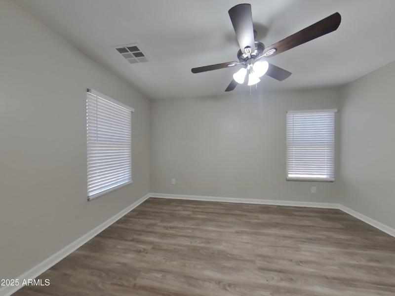 4_pc_angEY04ycx_NPDMKVXSRA_layout_0