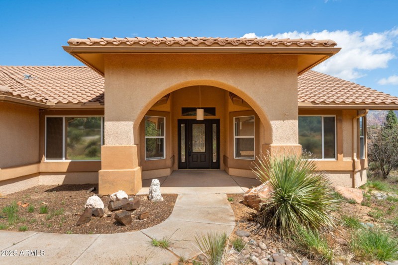 46-web-or-mls-120-appaloosa-dr